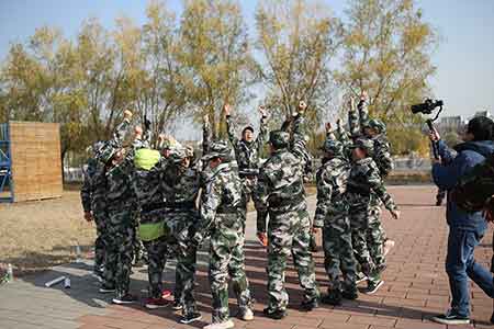 企業(yè)中高層管理人員軍訓(xùn)營(yíng)